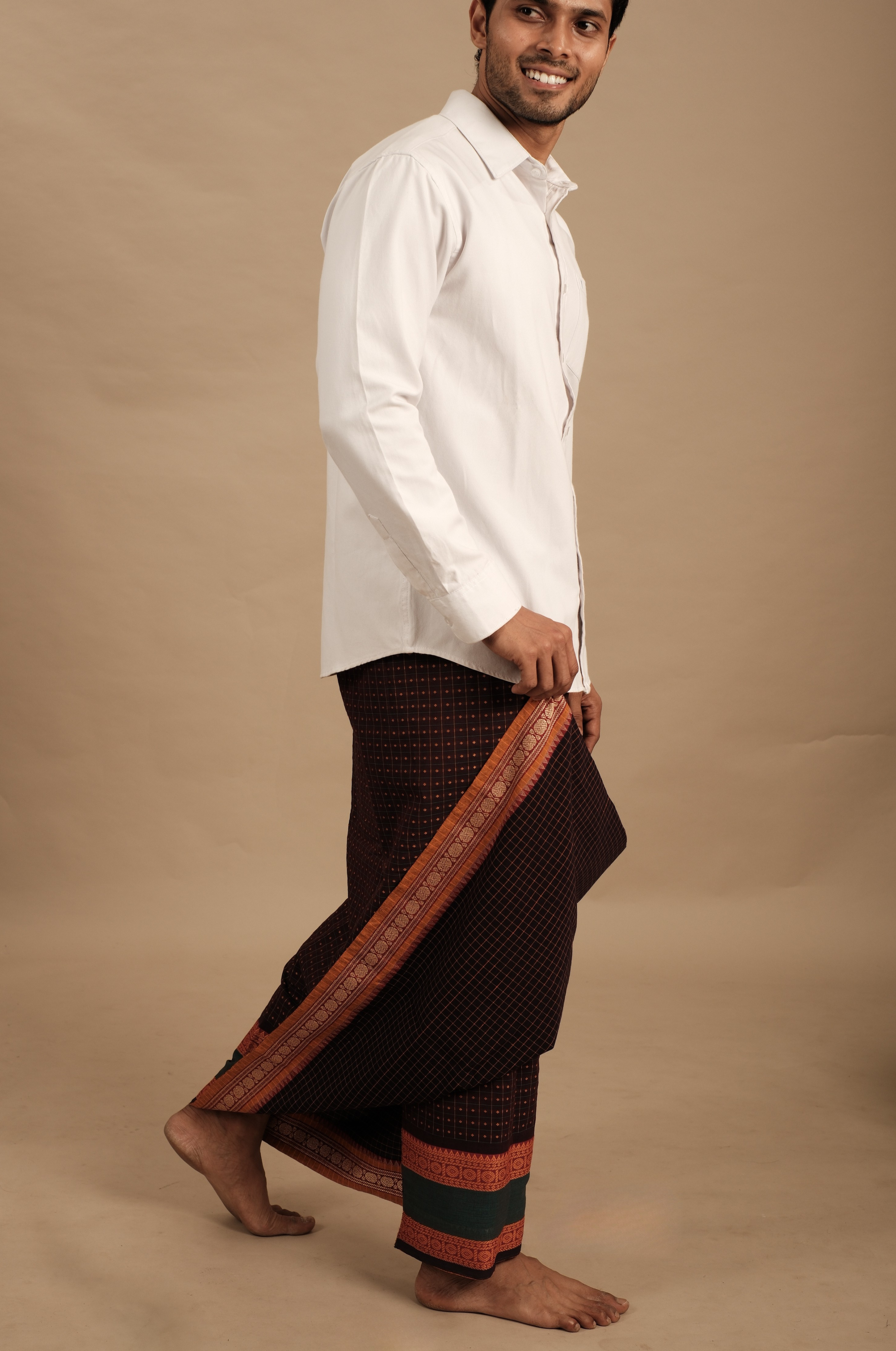 Maroon & Copper Pattu Vesti | Kattam