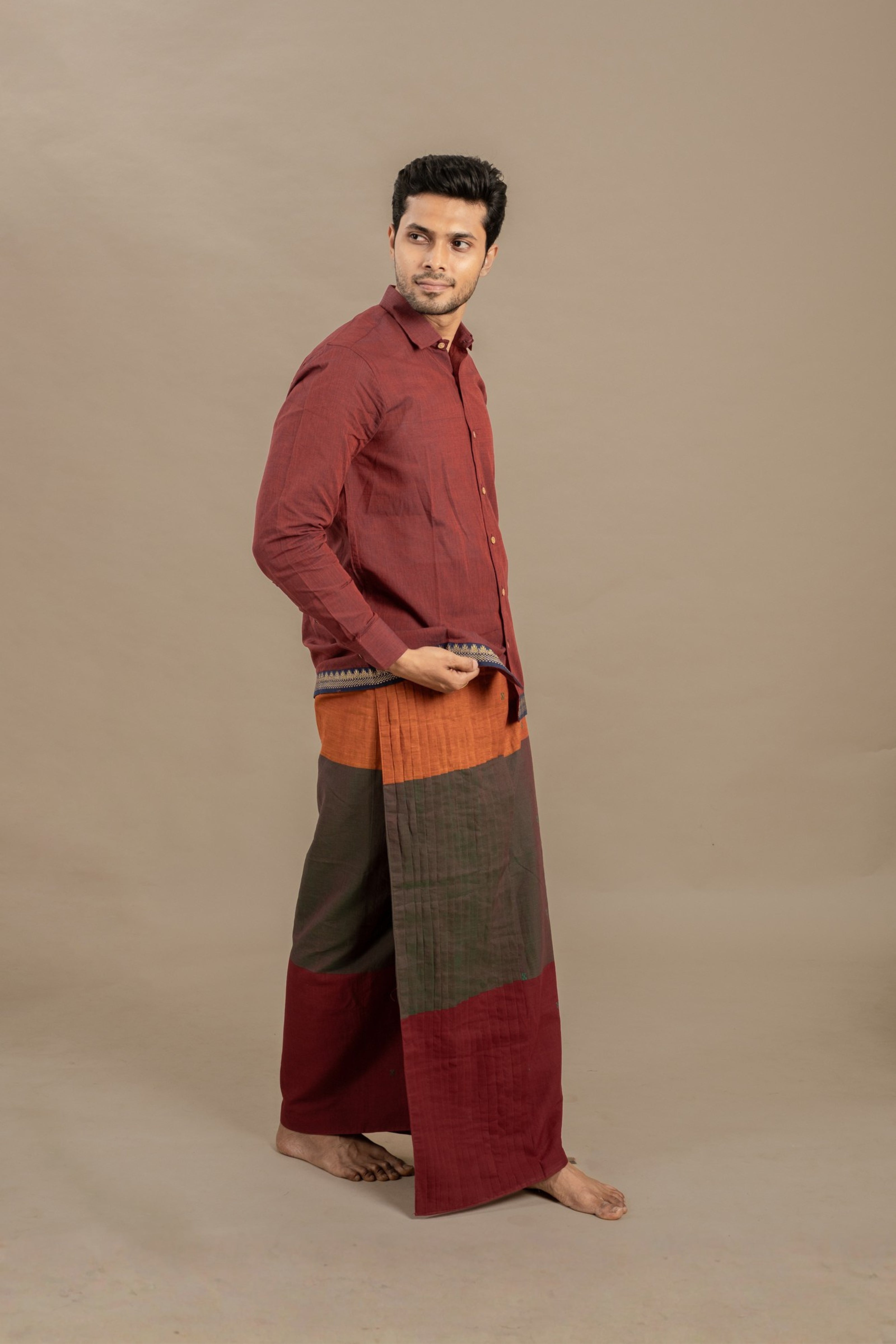 CASINO RED SHIRT X AAM RAS VESHTI