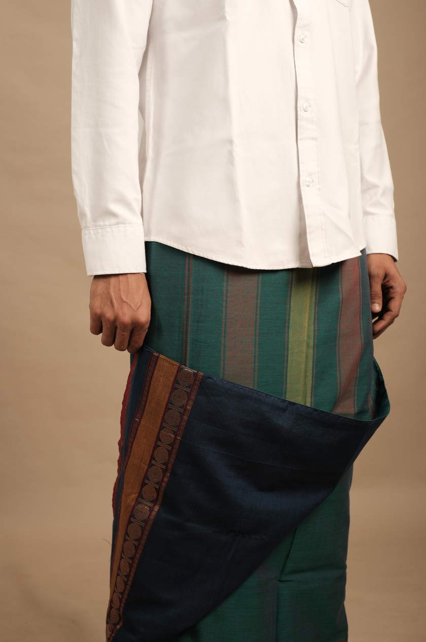 Navy Emerald Vesti | Classic