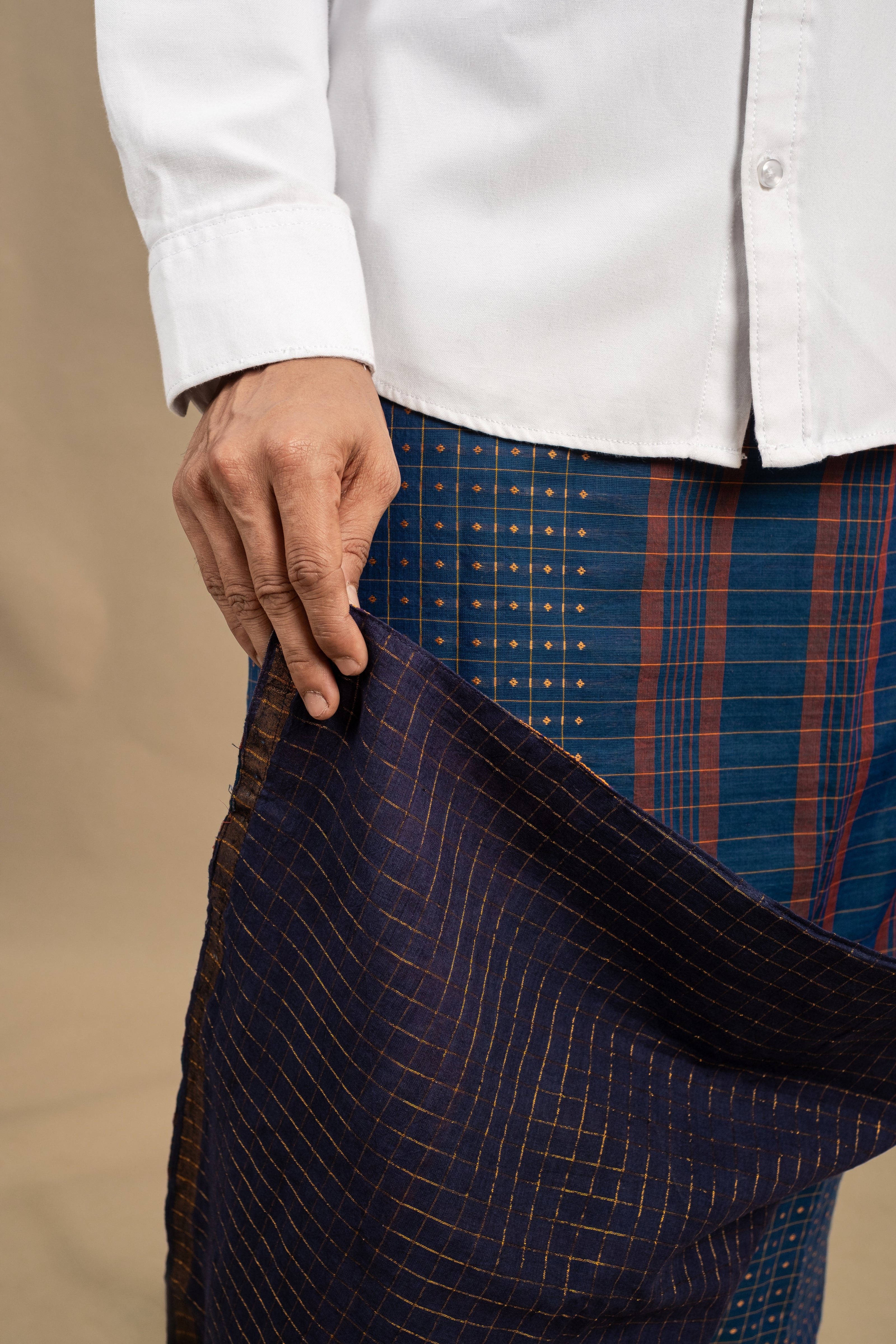 NEELAM KODU Kattam - Veshti