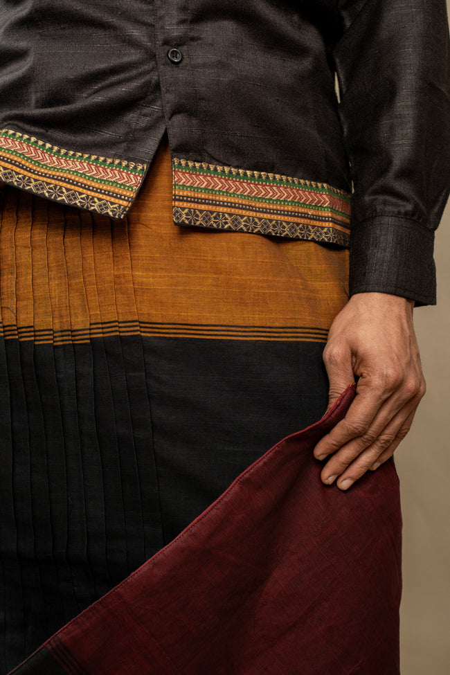 RETRO BLACK SHIRT X RATAN VESHTI