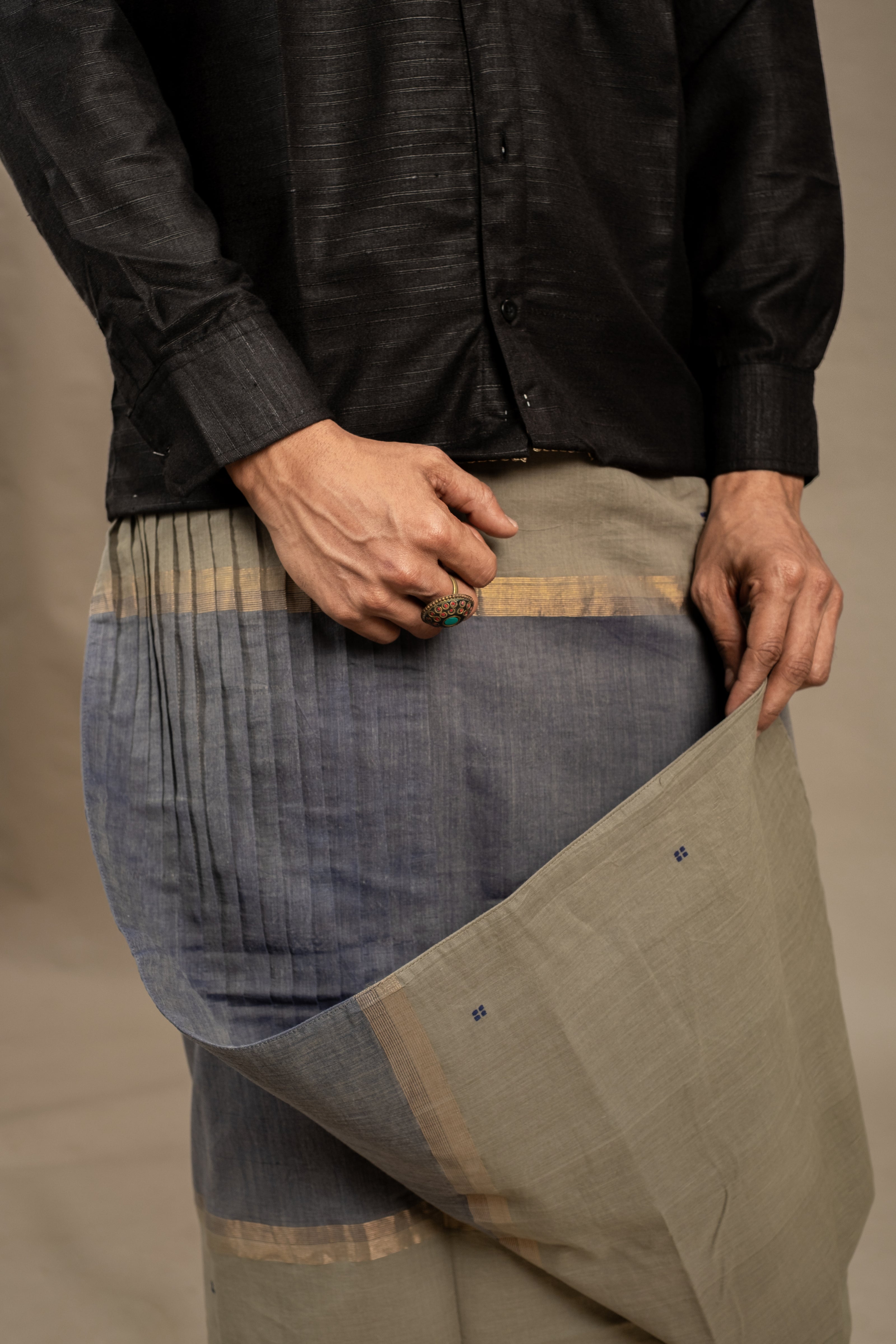 BADAL Mupbagam - Veshti