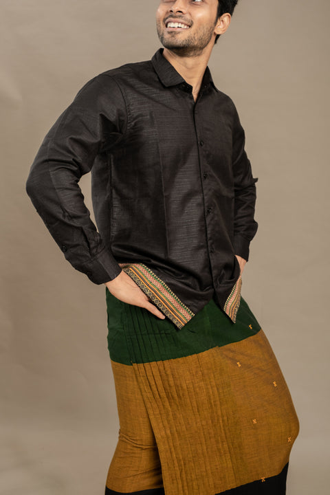 RETRO BLACK SHIRT X RIVERSONG VESHTIS