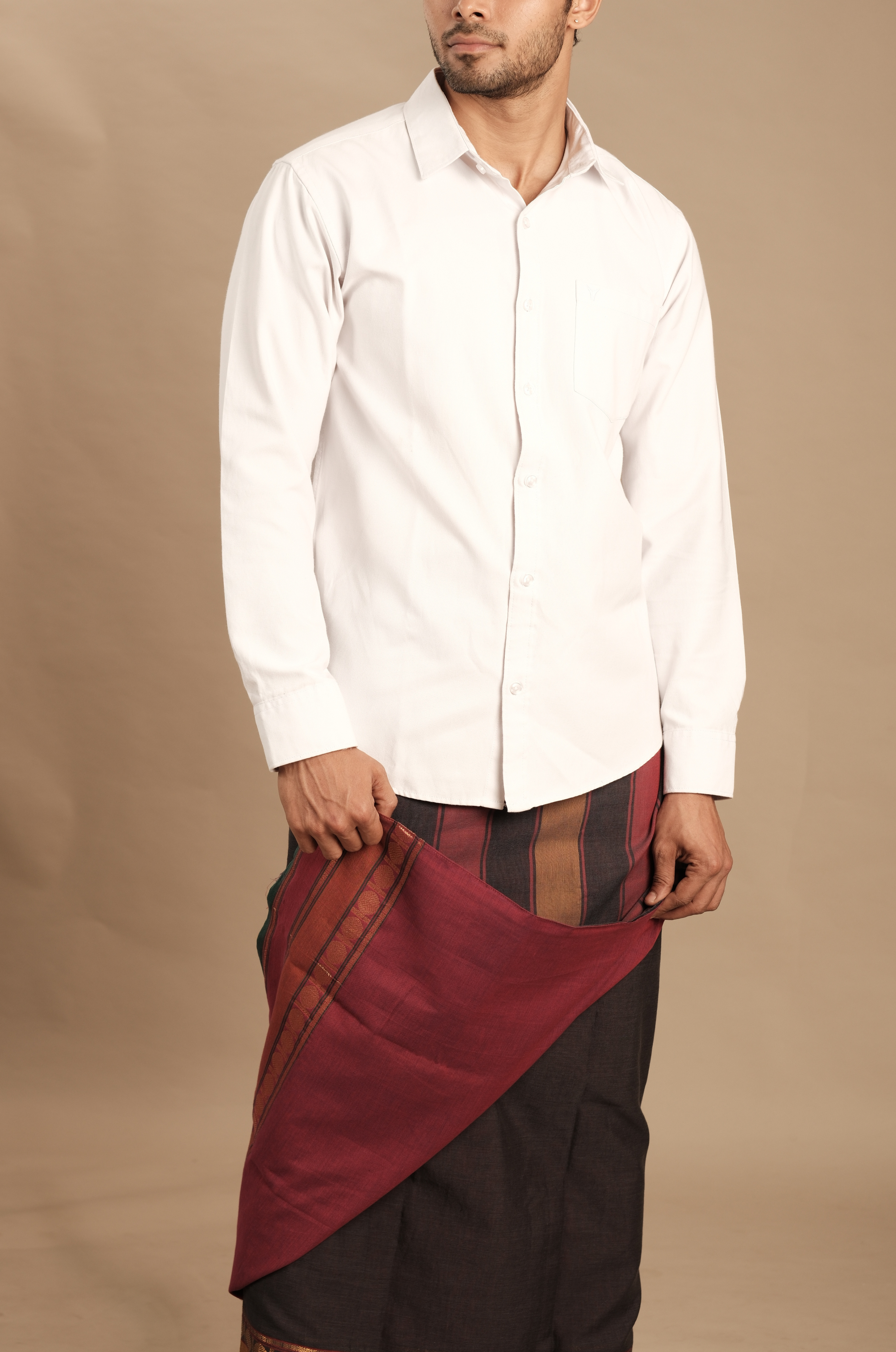 Maroon Gold Vesti | Classic