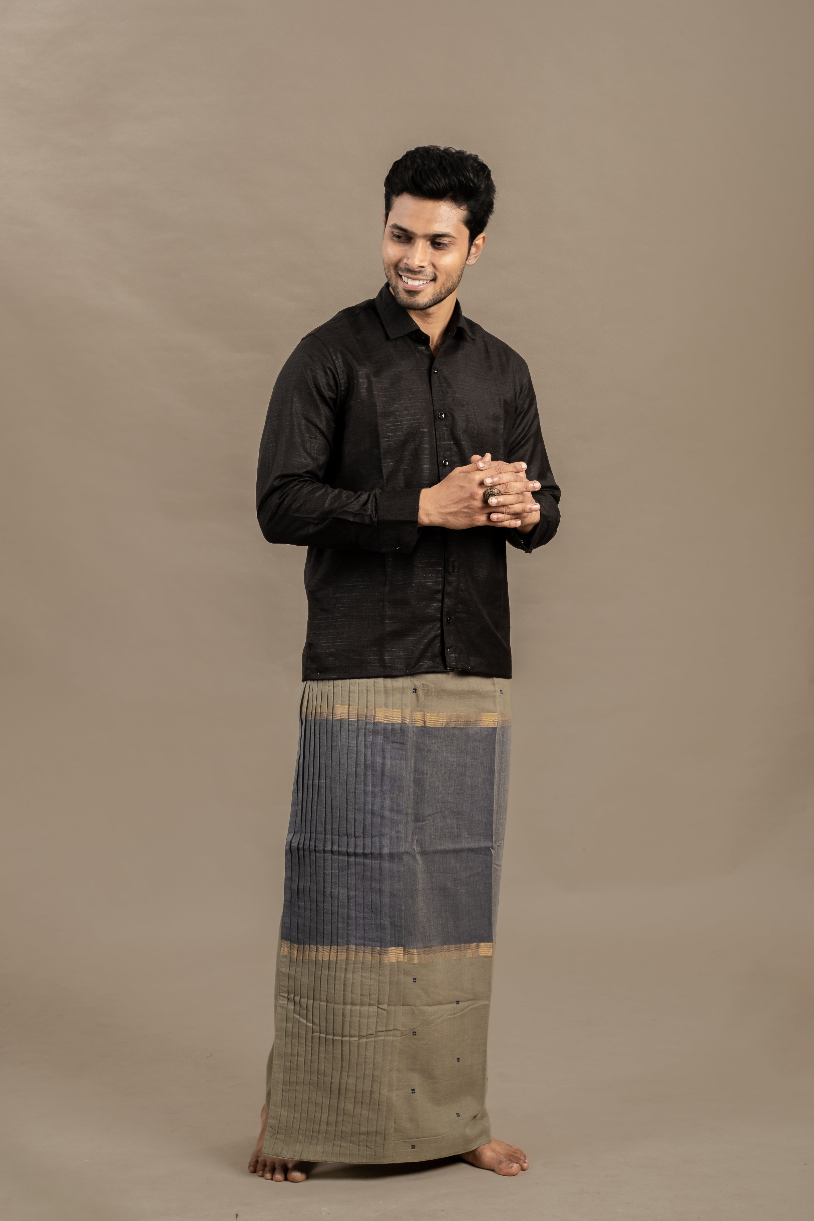 BADAL Mupbagam - Veshti