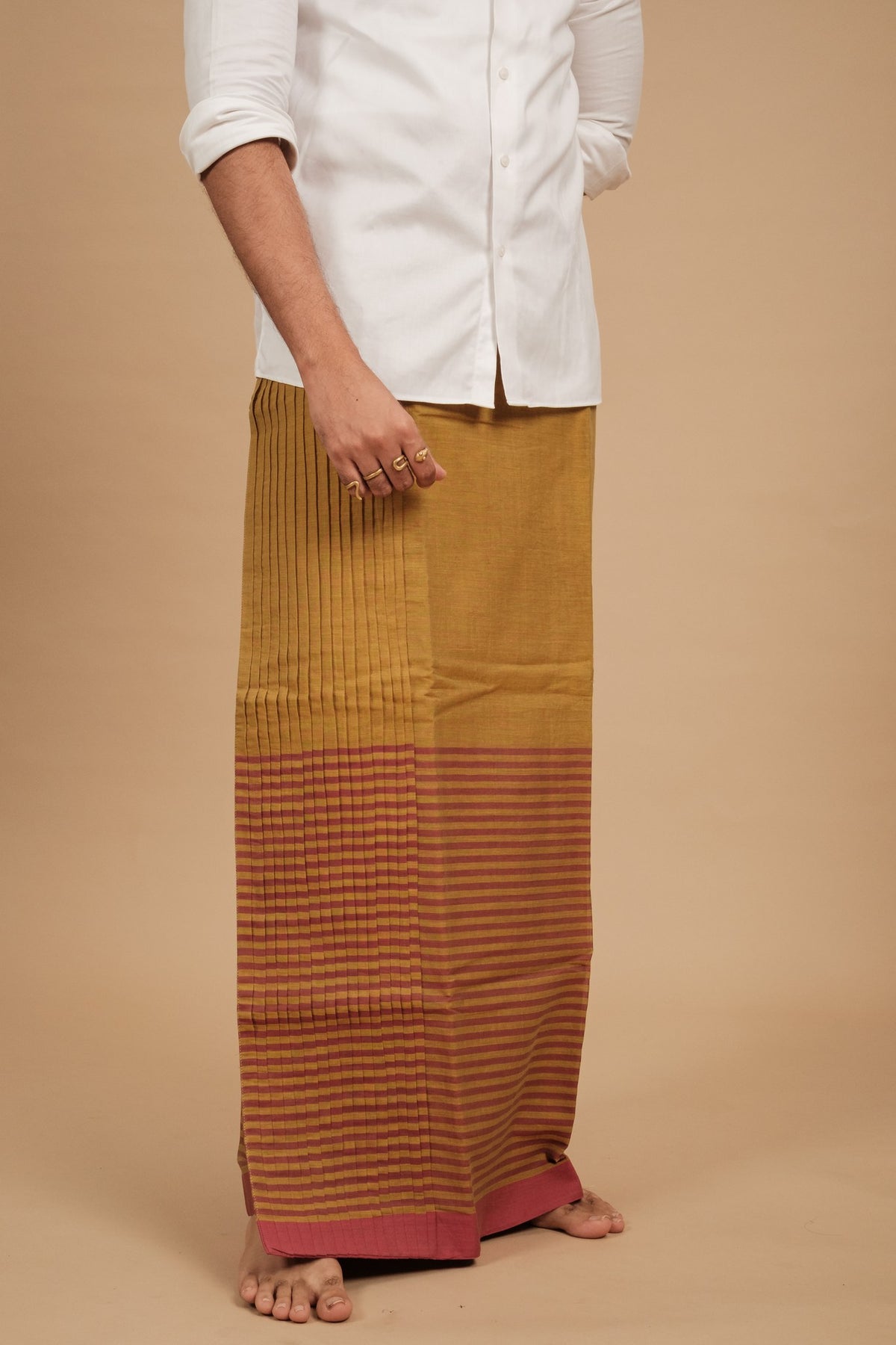 Classic Andhi Neram Veshti – Khaki