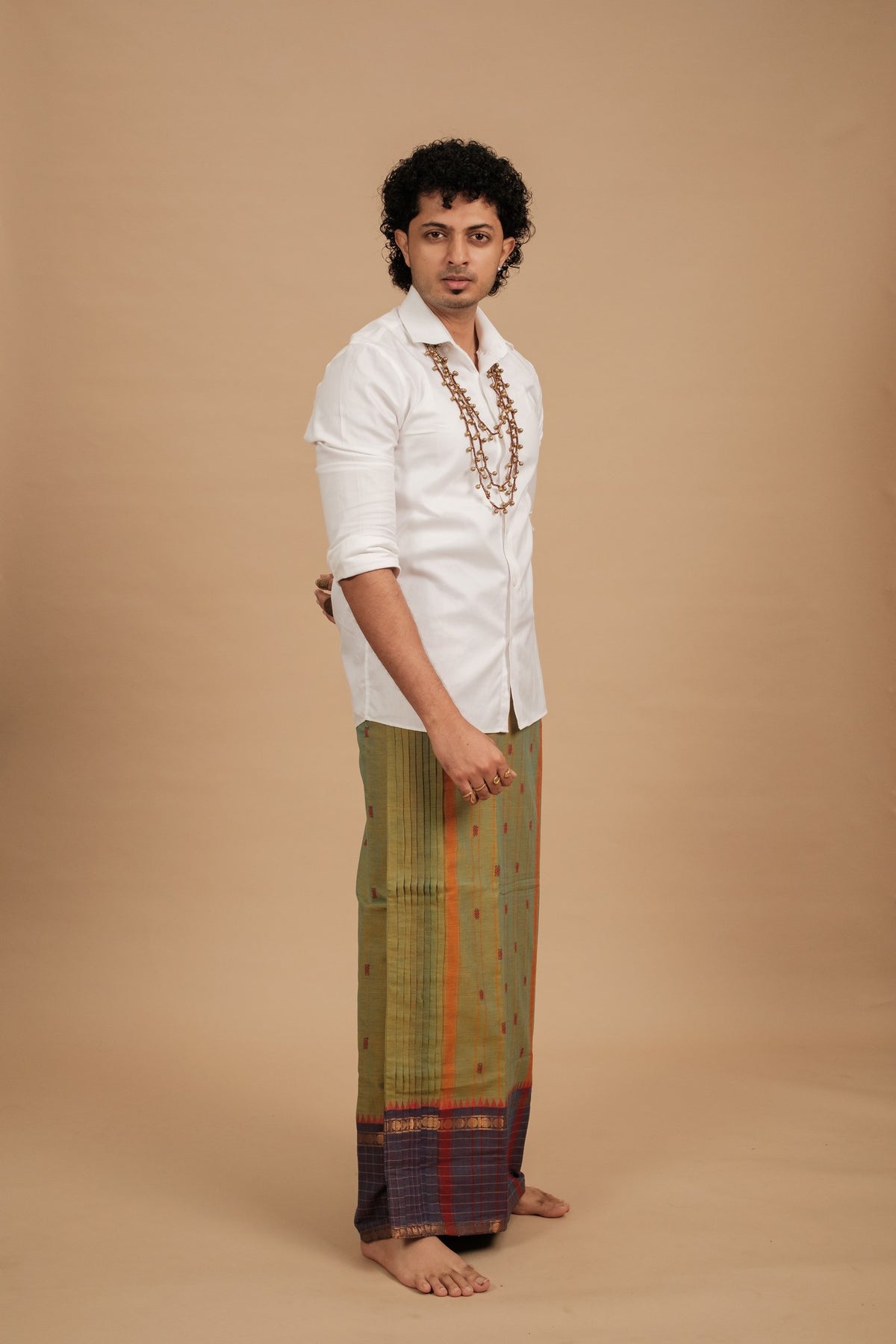 One of a Kind Veshti – Cardamom