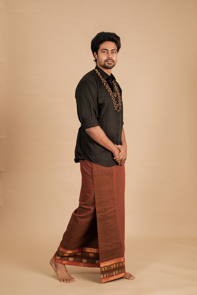 One of a Kind Veshti – Yanai Kaapi