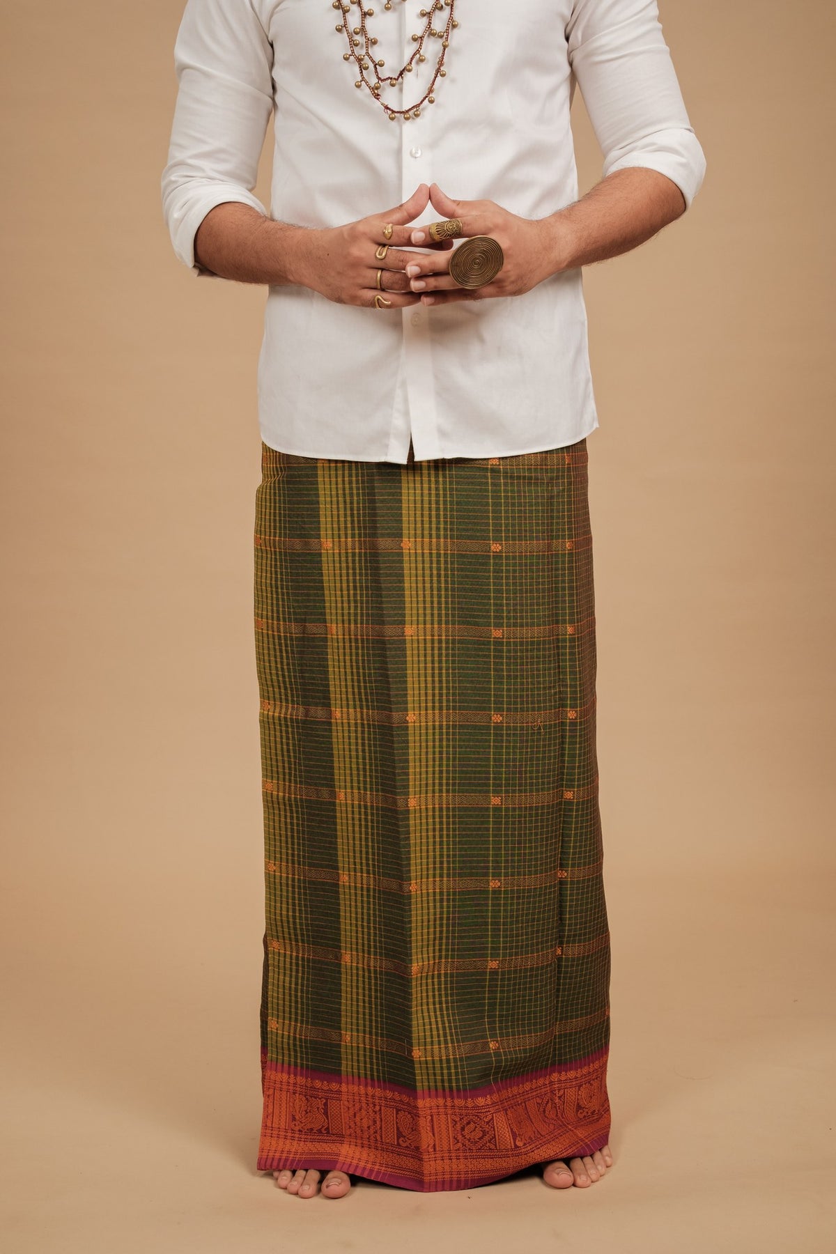 One of a Kind Veshti – Kattam Green