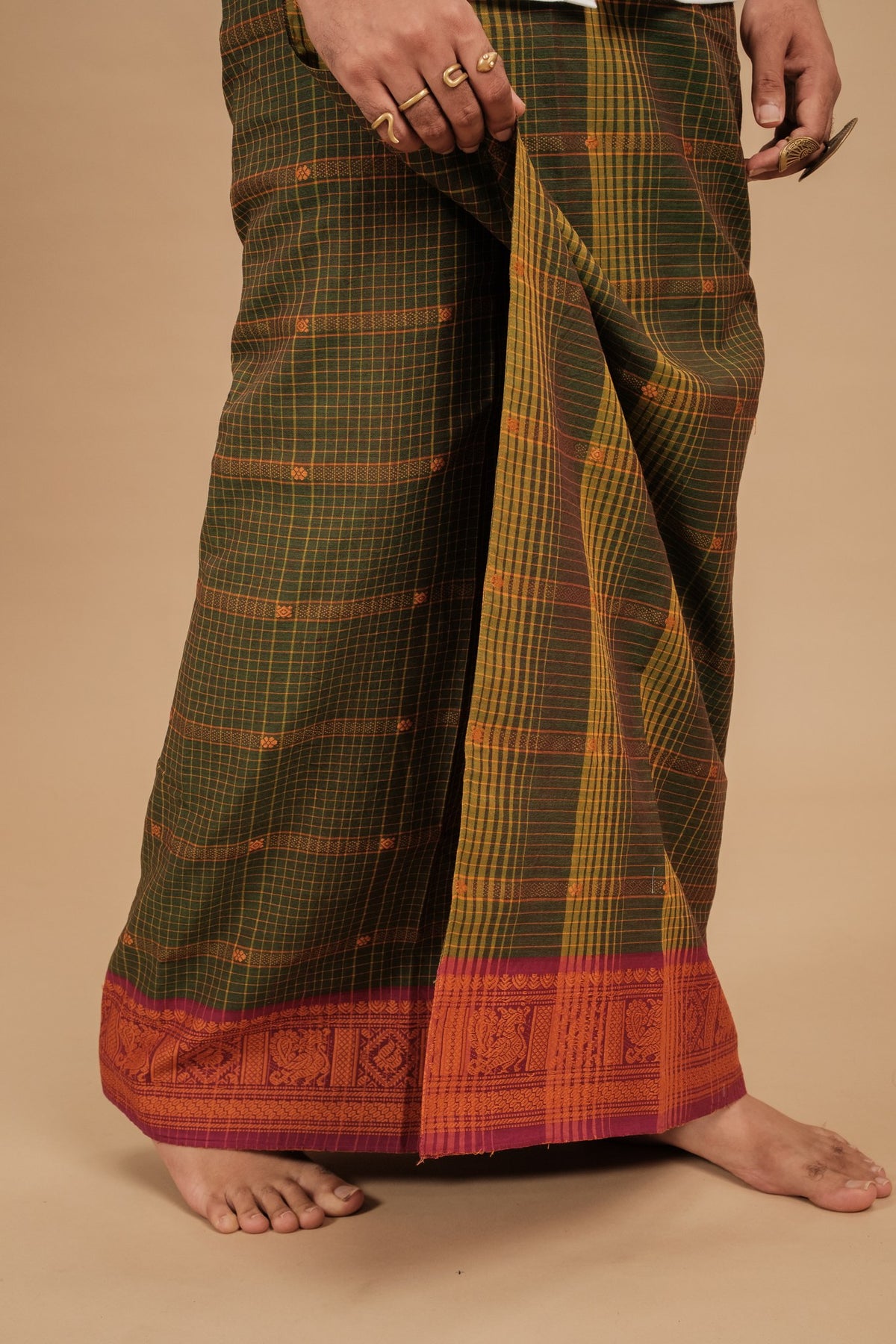 One of a Kind Veshti – Kattam Green