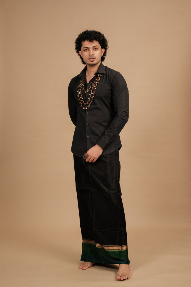 One of a Kind Veshti – Black Sapphire