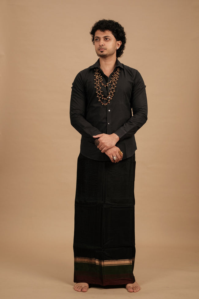 One of a Kind Veshti – Black Ruby