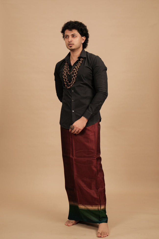 One of a Kind Veshti – Ratan