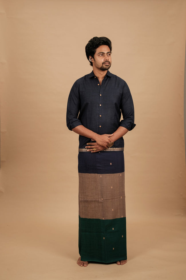 Mupbagam Veshti – Mayur