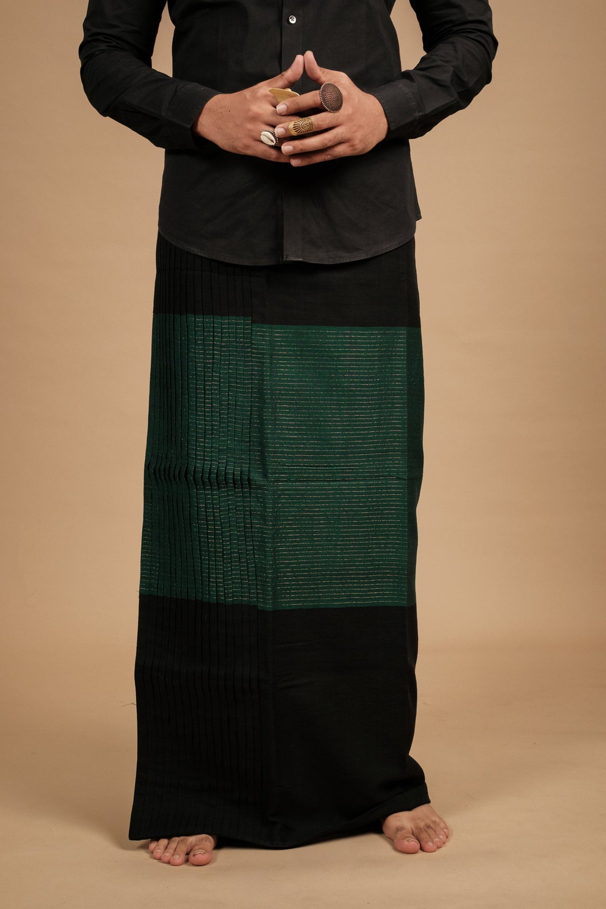 Mupbagam Veshti – Vaira Oosi