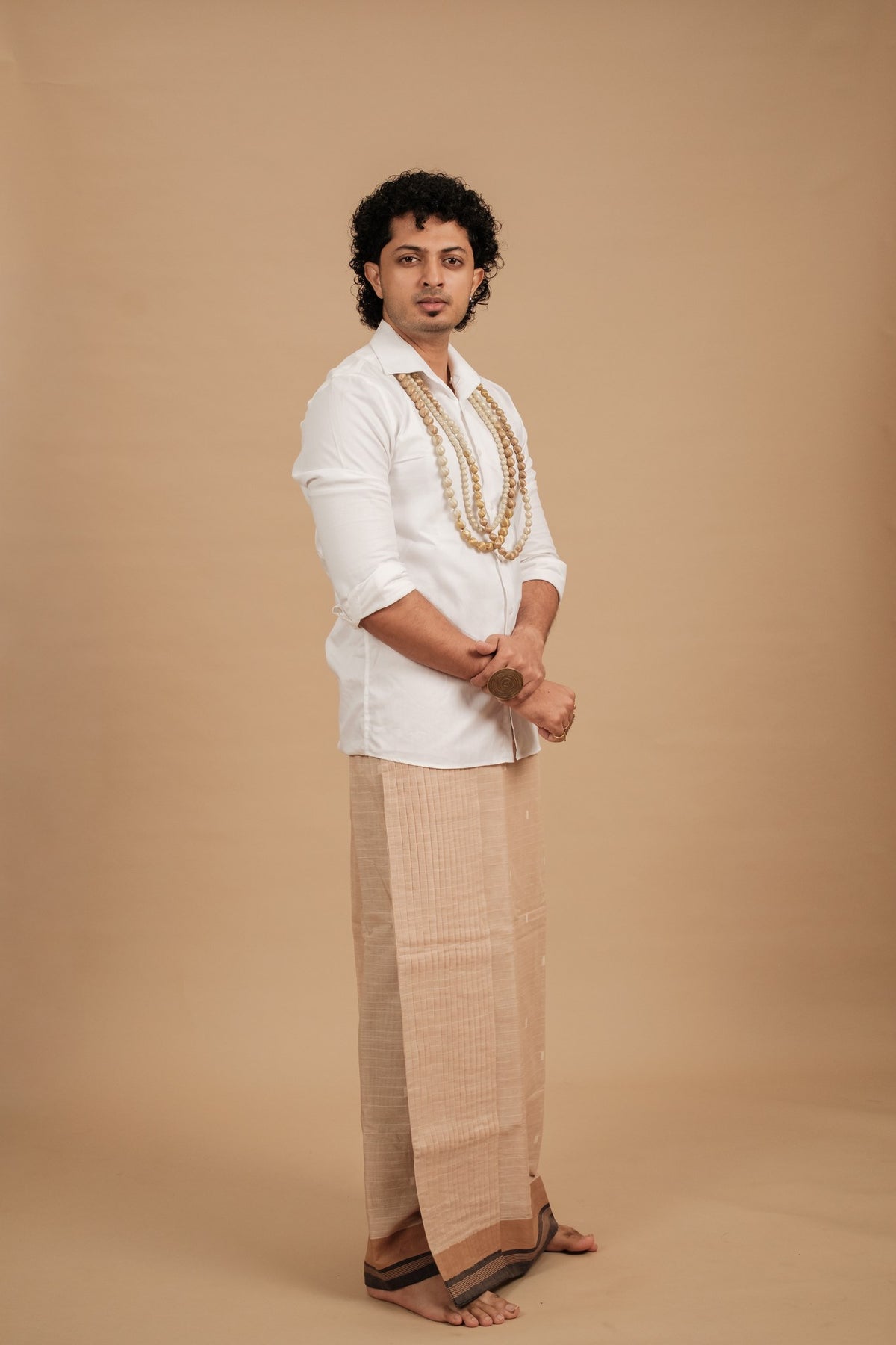 Classic Vaanam Veshti – Beige