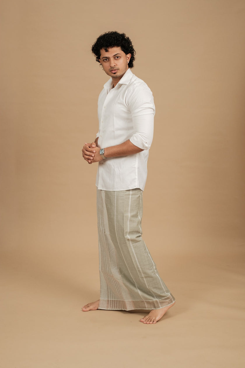 Classic Vaanam Veshti – Sage Green